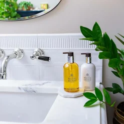 Flora Luminare Hand Lotion