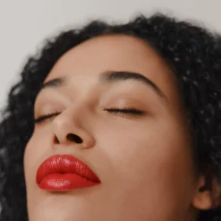 Glänzender Lippenstift Silky, Rouge Amazone