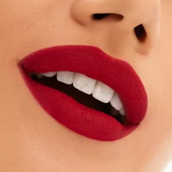 M·A·C Locked Kiss 24hr Lipstick