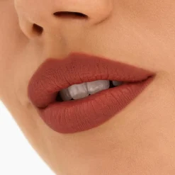 M·A·C Locked Kiss 24hr Lipstick