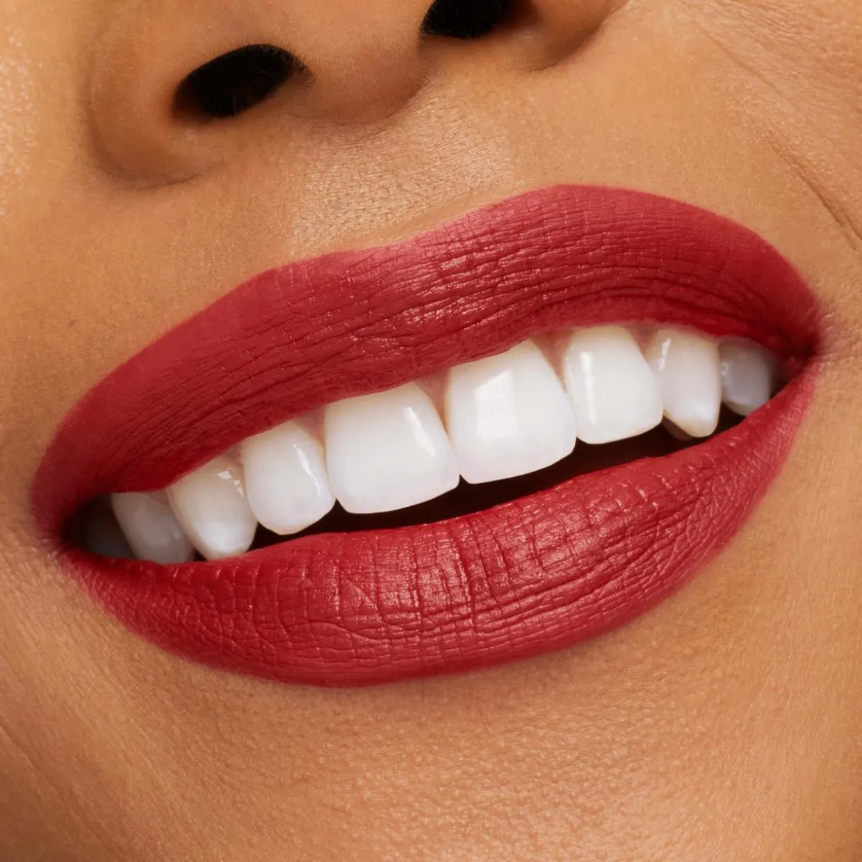 MACXIMAL Viva Glam I
