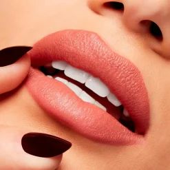 Power Kiss Lipstick