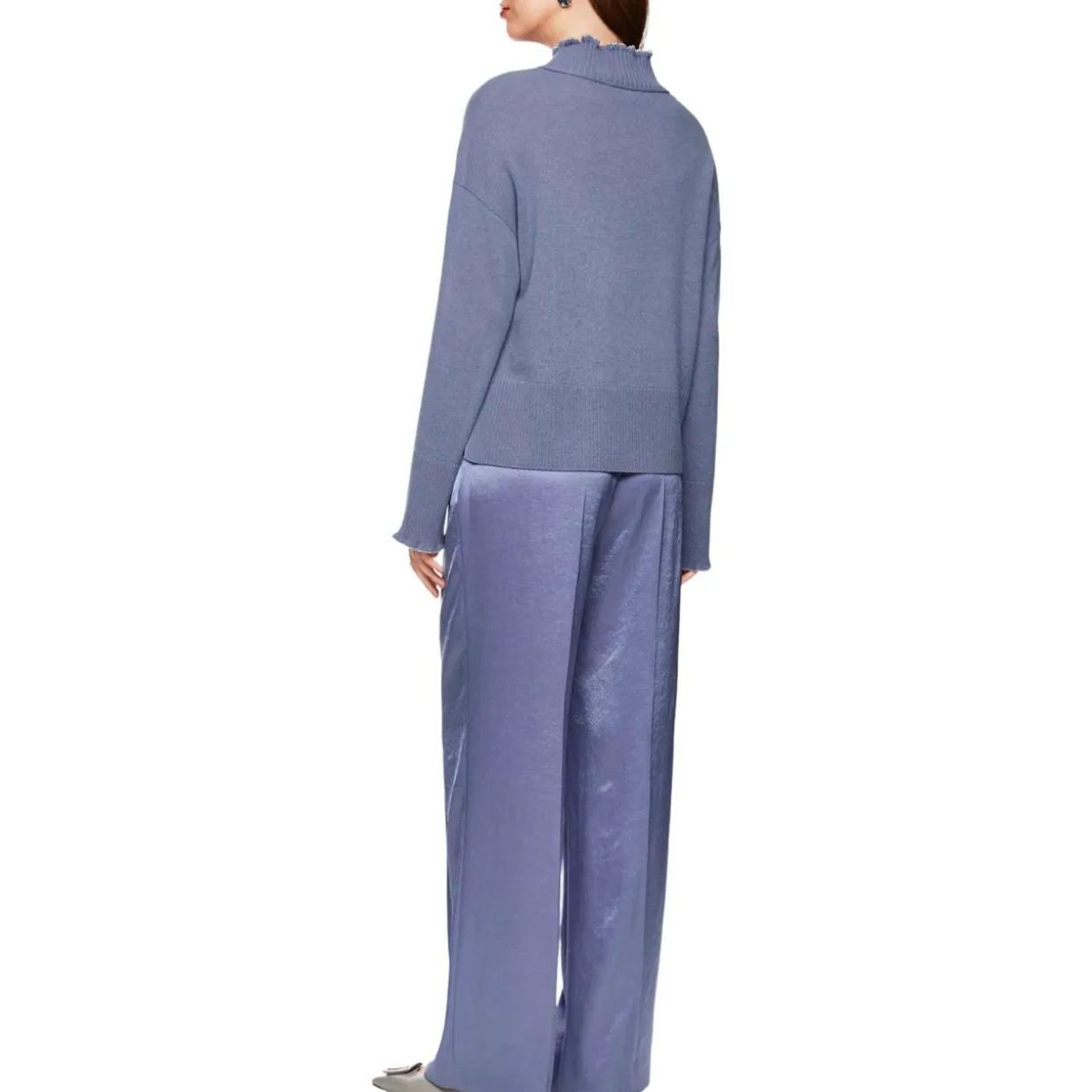 Pullover mit Rüschen
