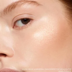 Soleil Neige Glow Highlighter