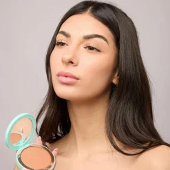 The Bronzing Powder Golden Medium